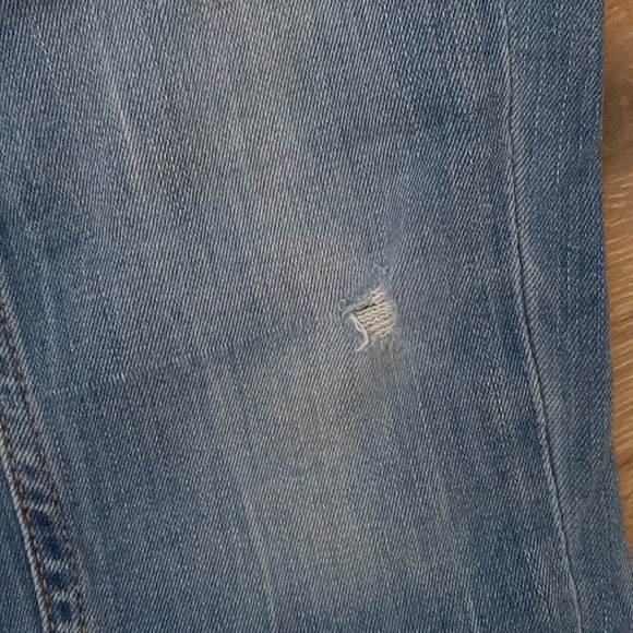 Blue Levi jeans - Picture 3 of 5